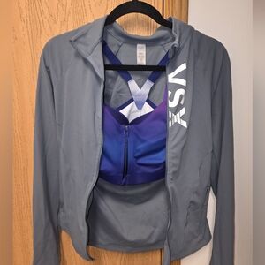 Victoria's Secret jacket and sports bra bundle **can separate**